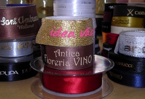 Nastri personalizzati per pacchi regalo